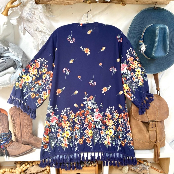 Fringe boho floral cover up W shabby chic resort vacay beach vibe - Picture 8 of 9